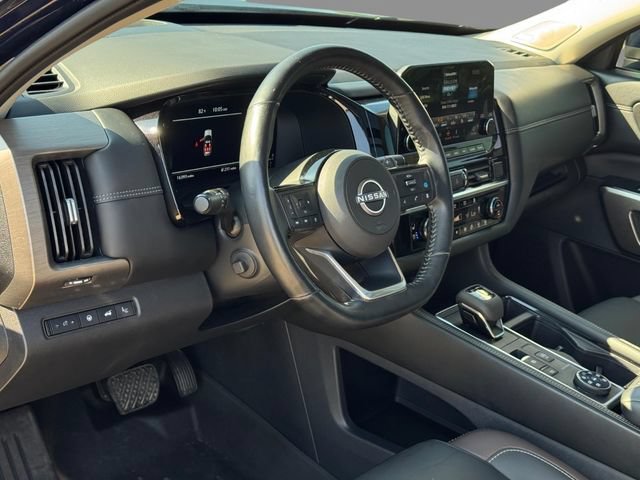 Certified 2024 Nissan Pathfinder Platinum AWD/4WD image 20