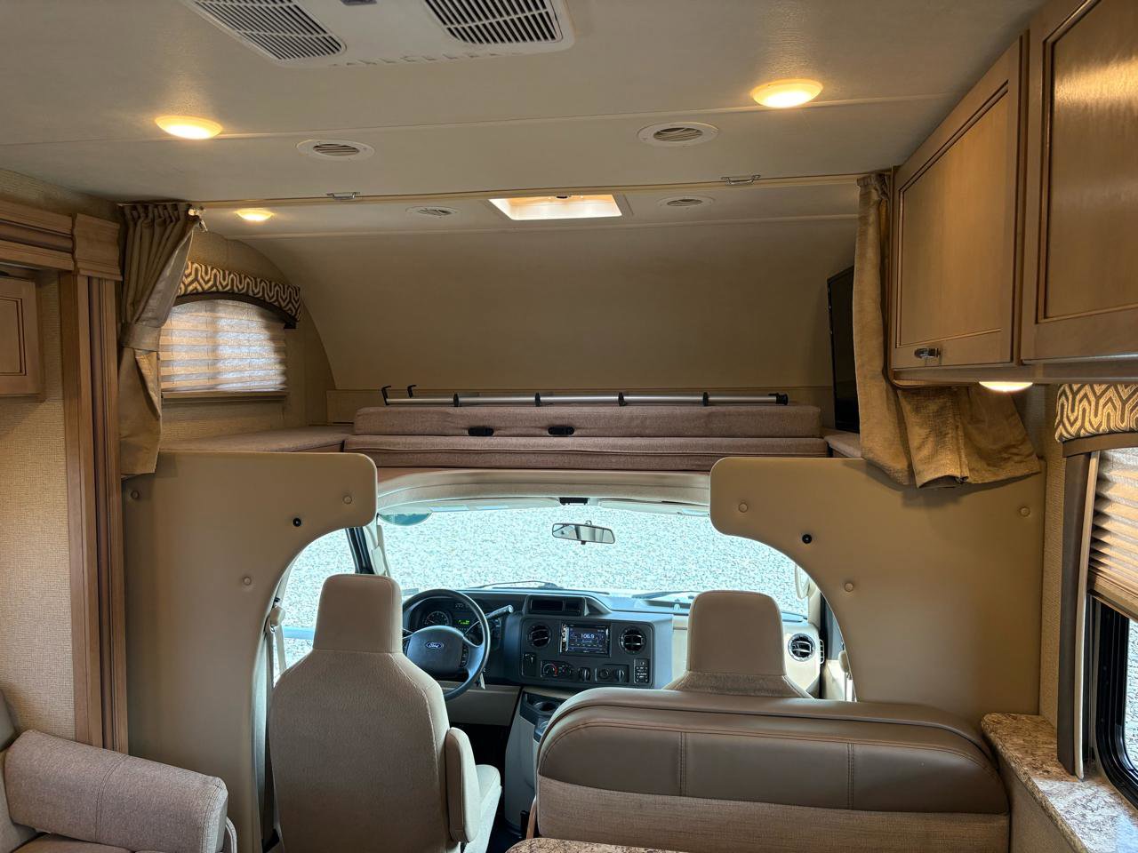 Used 2018 Ford E-450 and Econoline 450 Super Duty w/ Motorhome Prep Package RWD image 51