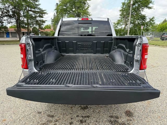 Used 2025 RAM 1500 Laramie w/ Sport Appearance Package AWD/4WD image 11