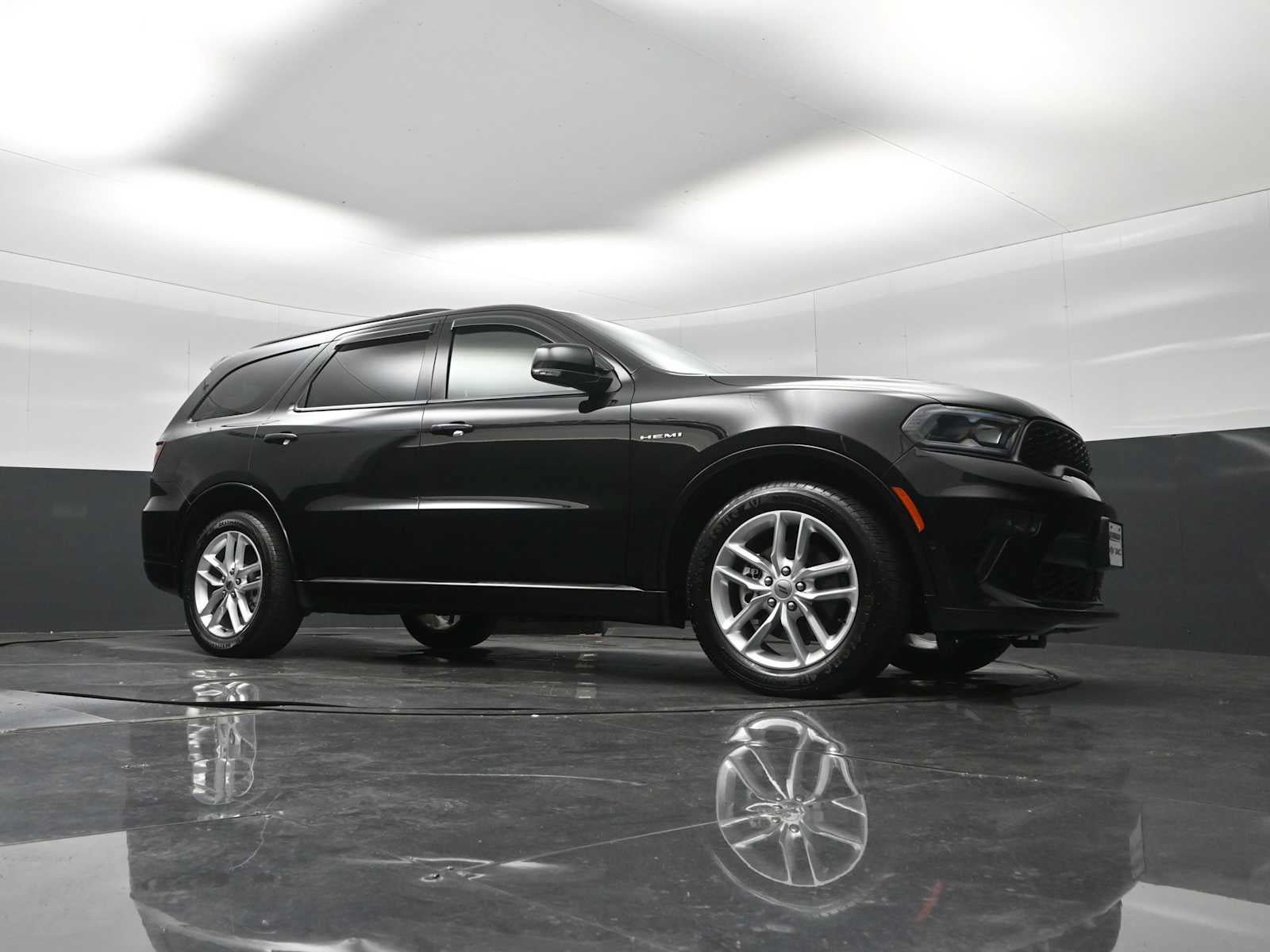 Used 2023 Dodge Durango R/T AWD/4WD image 26