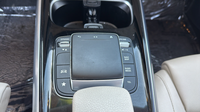 Used 2022 Mercedes-Benz GLA 250 image 25