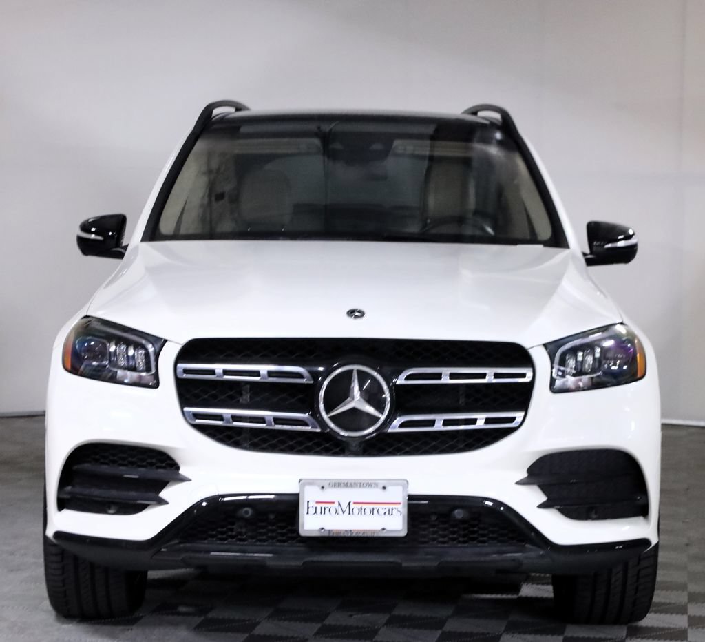 Used 2023 Mercedes-Benz GLS 450 4MATIC w/ AMG Line Exterior image 2