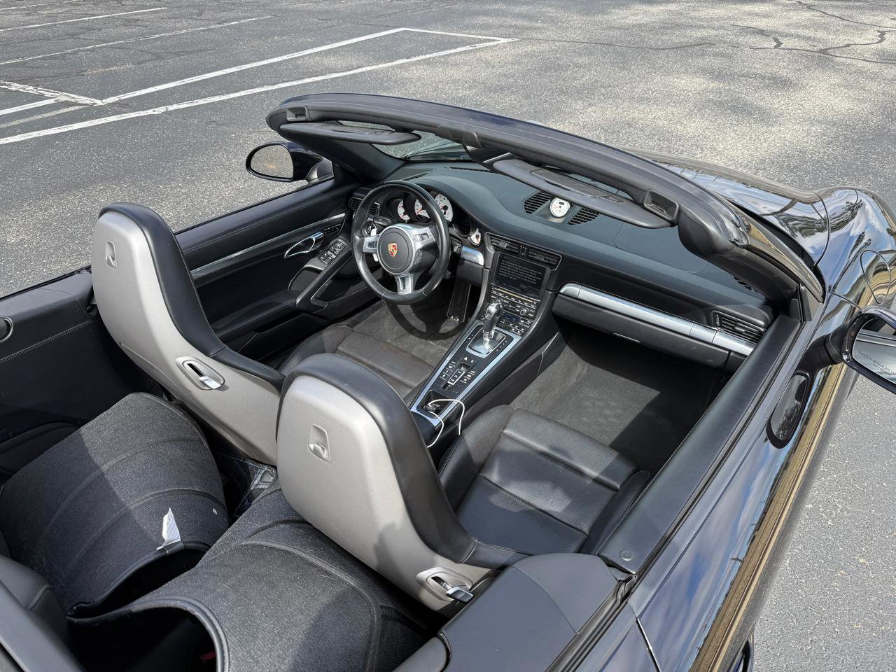 Used 2015 Porsche 911 Carrera S image 40