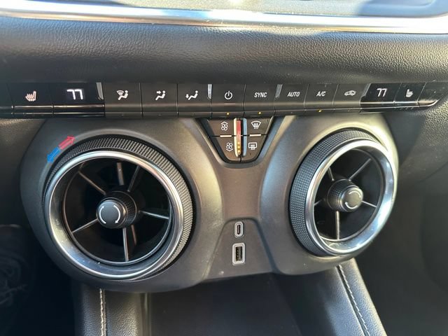 Used 2024 Chevrolet Blazer LT FWD image 14
