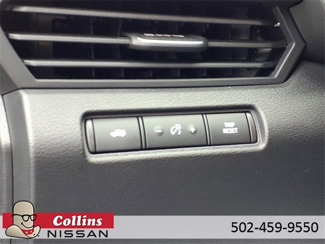 Certified 2025 Nissan Altima 2.5 SR image 19