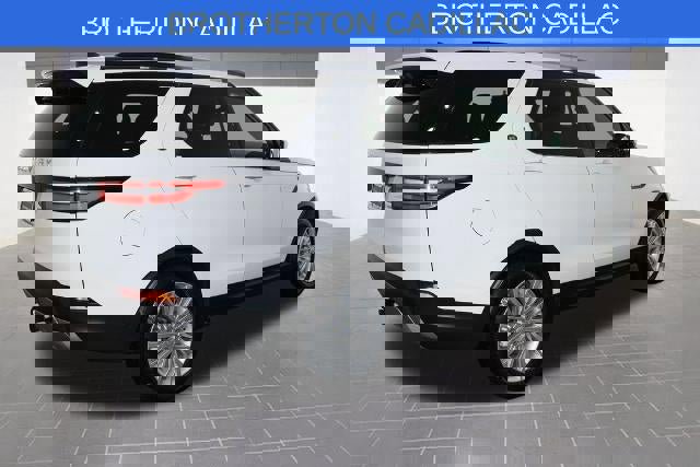 Used 2018 Land Rover Discovery HSE Luxury AWD/4WD image 8
