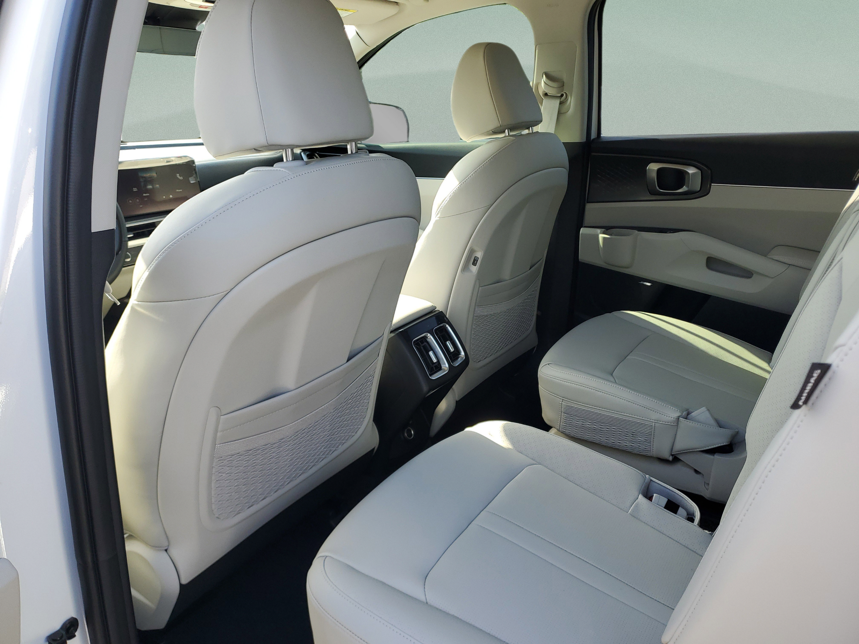 New 2026 Kia Sorento EX w/ EX Premium Package FWD image 5