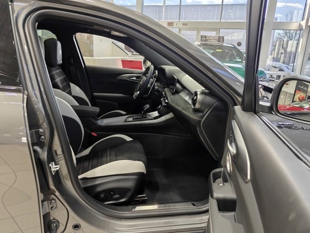 New 2026 Alfa Romeo Tonale w/ Active Assist Package image 32