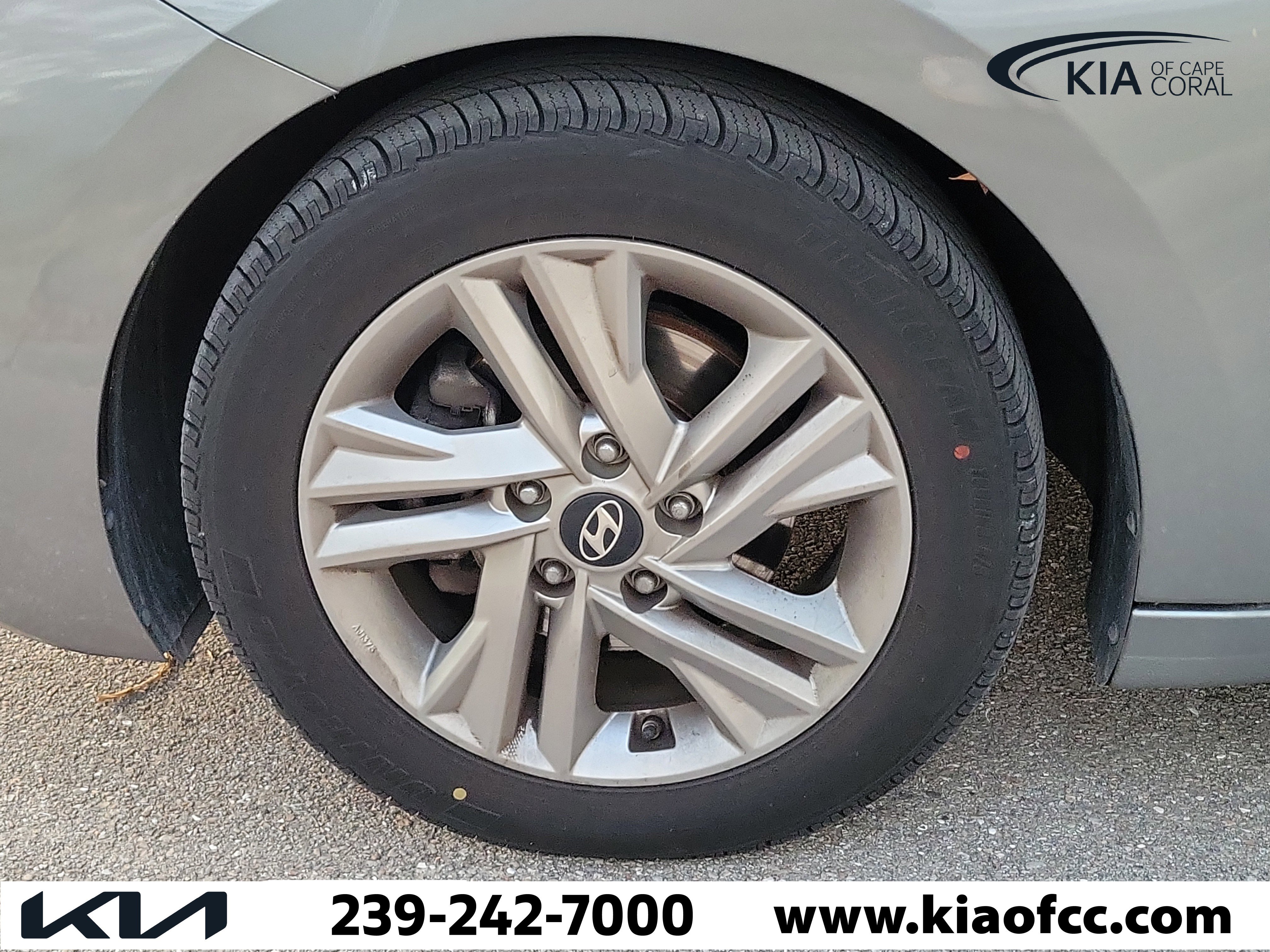 Used 2019 Hyundai Elantra Value Edition w/ Cargo Package image 5