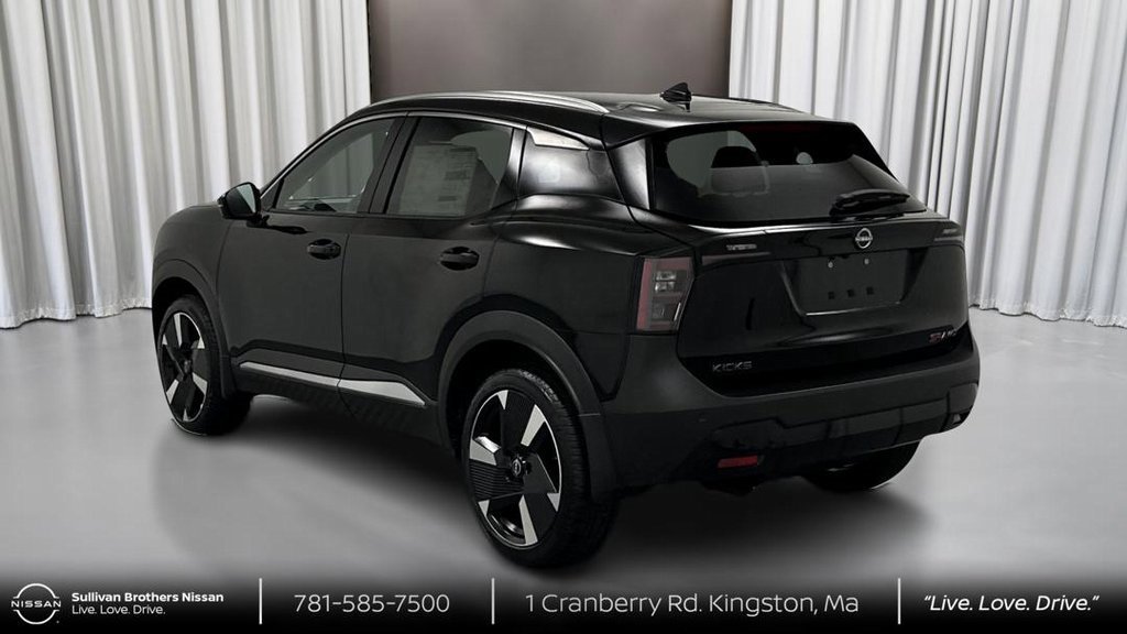 New 2025 Nissan Kicks SR w/ SR Premium Package image 6