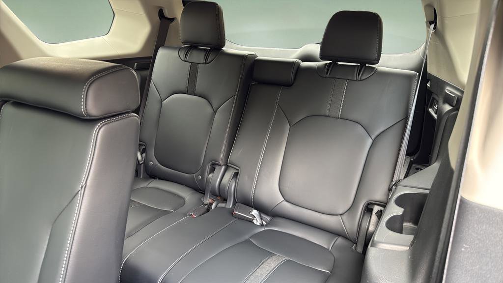 Used 2025 Honda Pilot EX-L image 18