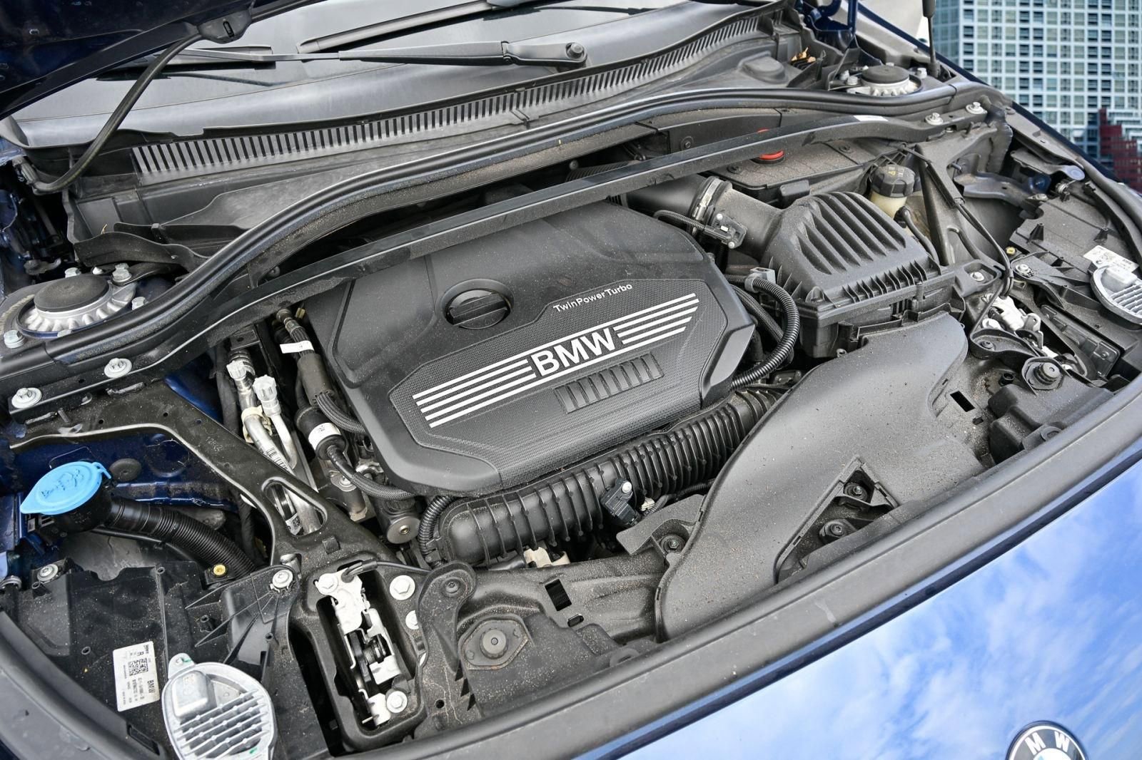 Used 2022 BMW 228i Gran Coupe w/ Convenience Package FWD image 32