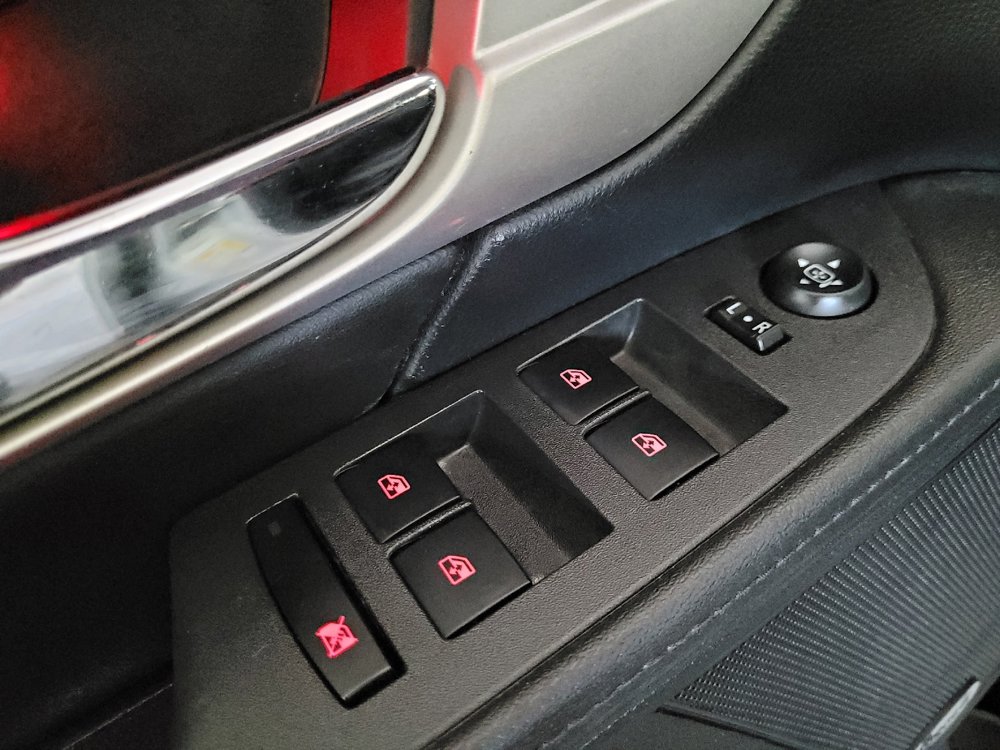 Used 2017 GMC Terrain SLT FWD image 27