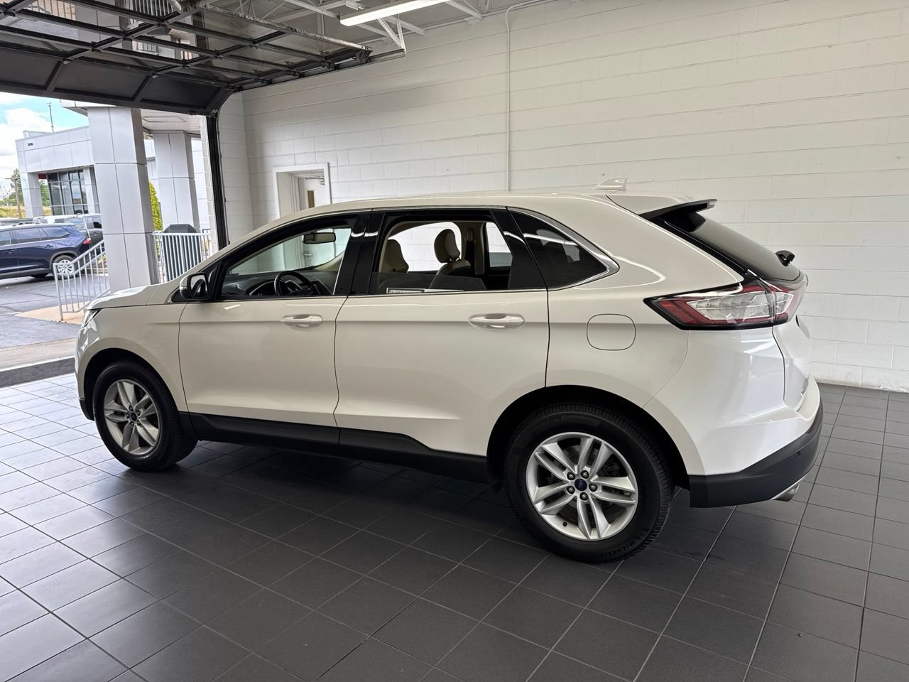 Used 2015 Ford Edge SEL w/ Equipment Group 201A AWD/4WD image 5