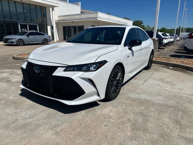 Used 2020 Toyota Avalon XSE w/ All Weather Liner Package
