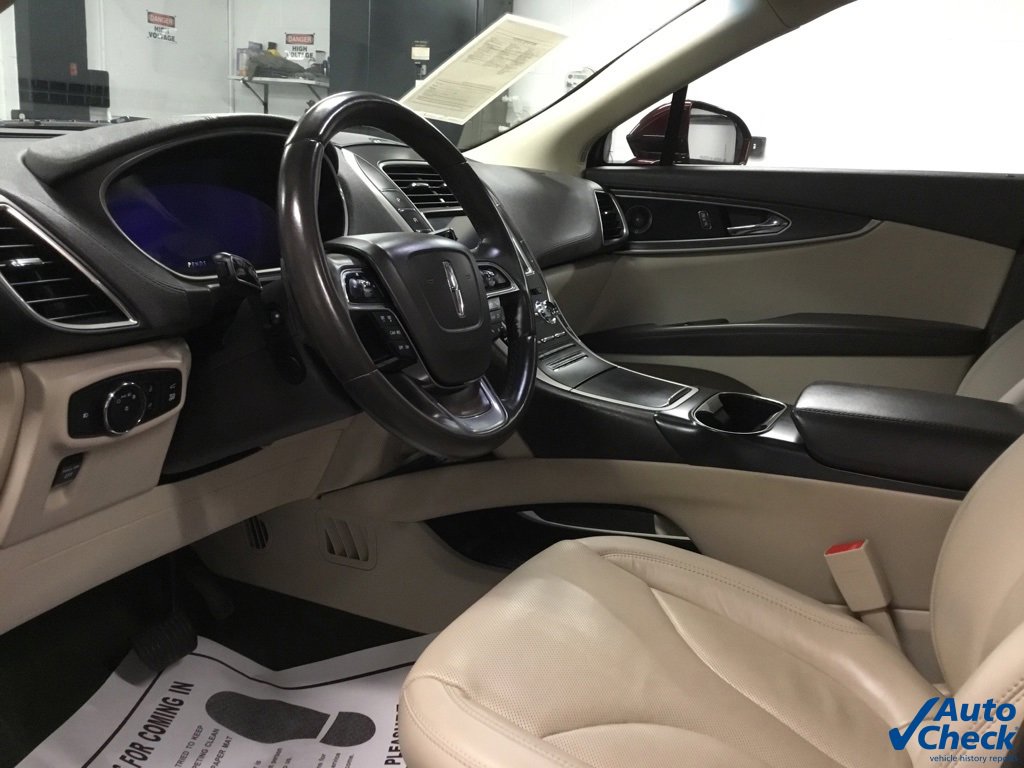 Used 2020 Lincoln Nautilus Reserve image 20