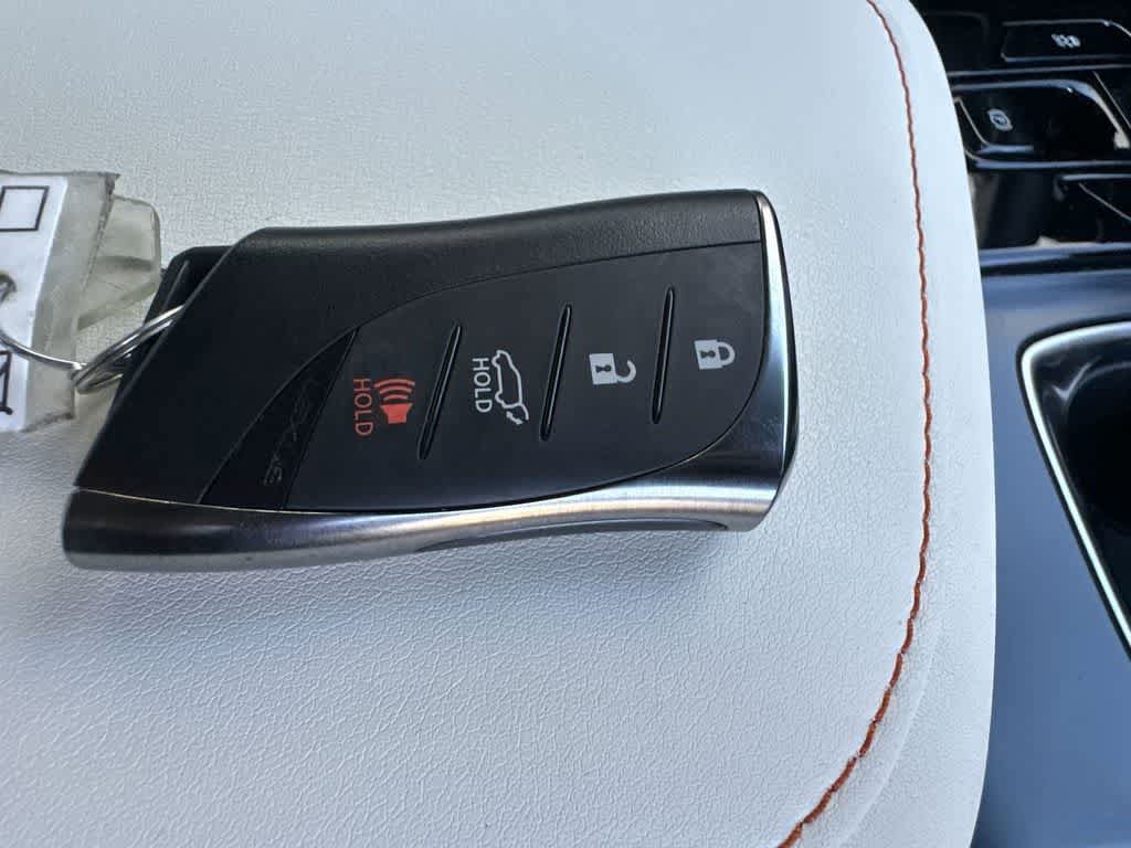 Used 2022 Lexus NX 250 FWD w/ Towing Package (2000 Lbs) image 29