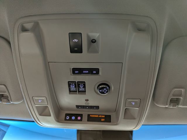 Used 2017 Cadillac Escalade ESV Premium Luxury image 28