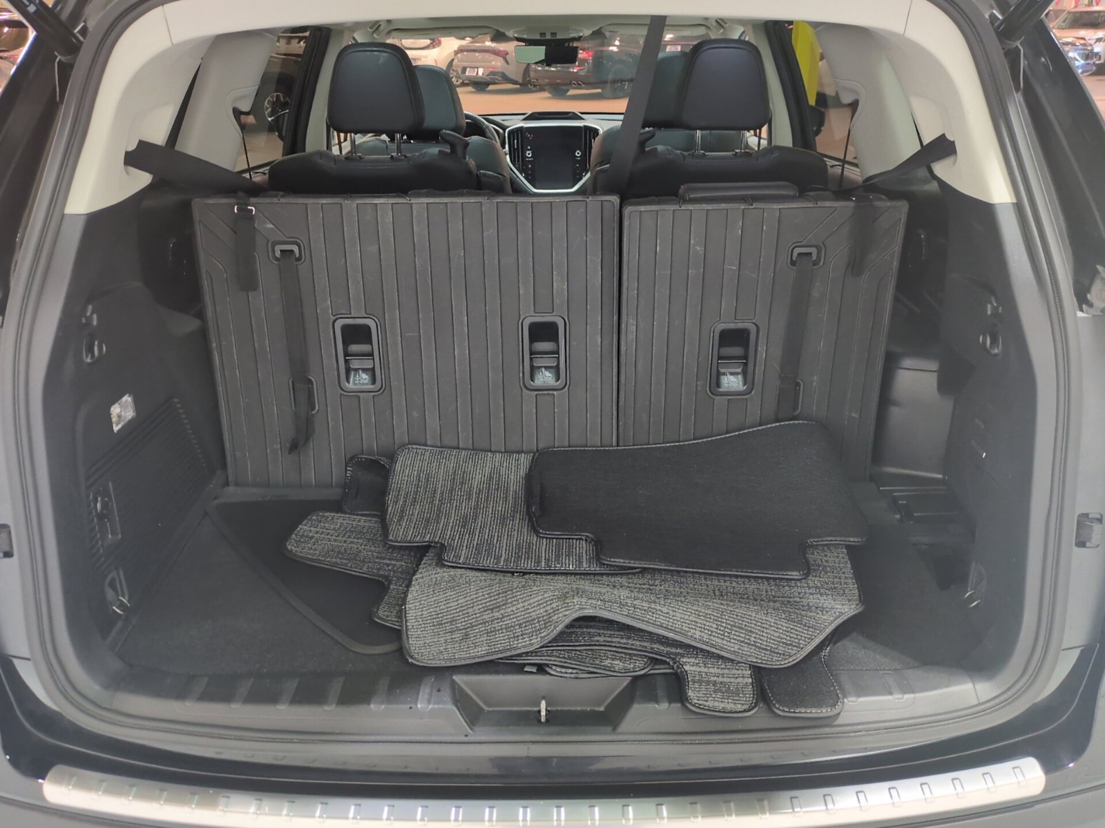 Used 2024 Subaru Ascent Touring AWD/4WD image 13