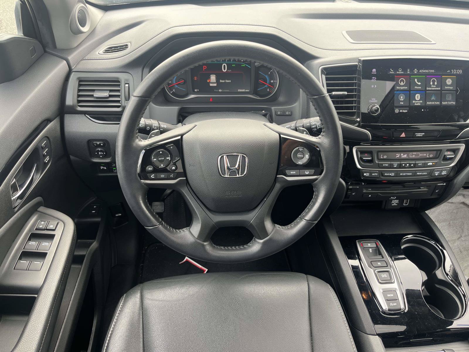Used 2022 Honda Pilot Touring image 13