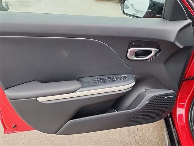 Certified 2025 Kia K4 GT-Line Turbo image 10