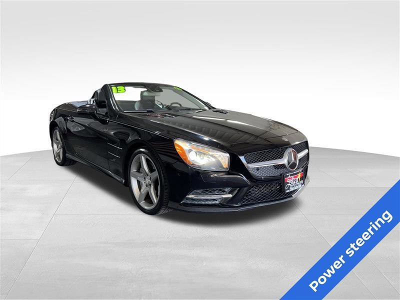 Used 2013 Mercedes-Benz SL 550 w/ Premium Pkg image 3