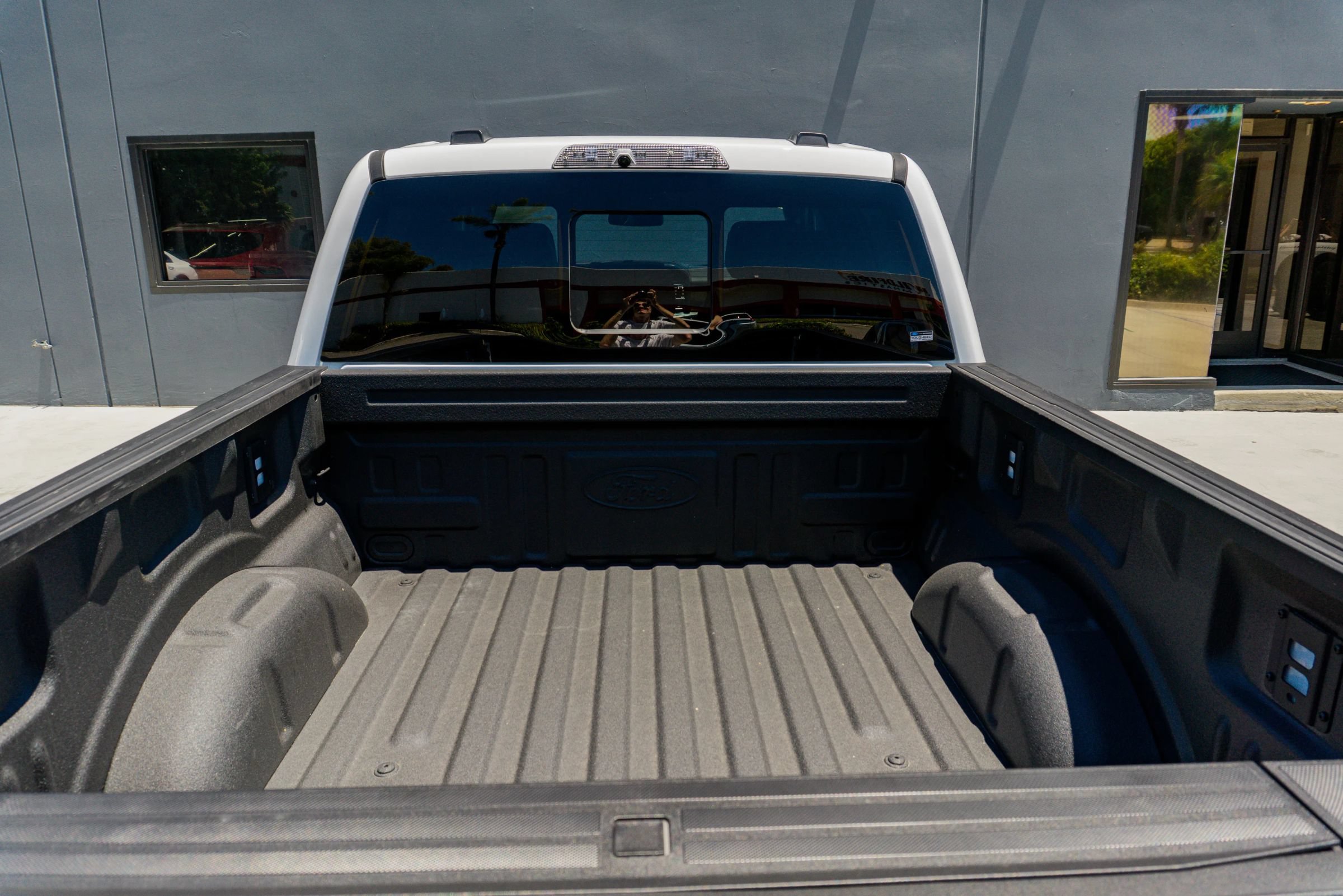 Used 2025 Ford F150 Raptor AWD/4WD image 54