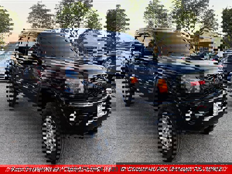 Used 2011 Toyota Tacoma PreRunner w/ SR5 Pkg #2 w/JBL Audio RWD image 1