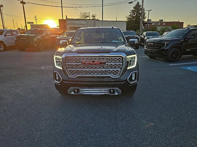 Certified 2022 GMC Sierra 1500 Denali w/ Denali Premium Package image 3