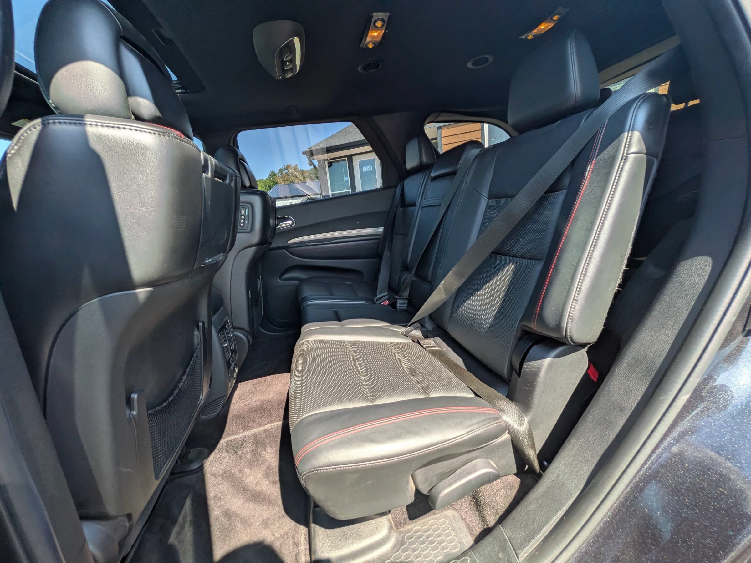Used 2016 Dodge Durango R/T w/ Technology Group AWD/4WD image 34