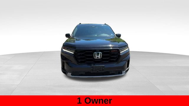 Used 2025 Honda Pilot TrailSport image 7
