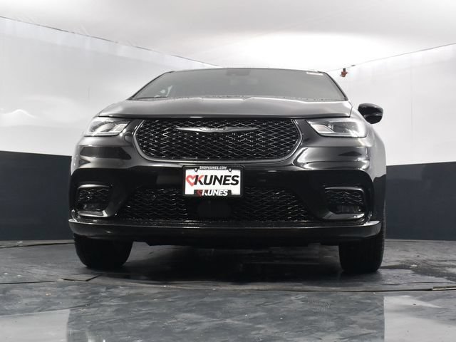 New 2026 Chrysler Pacifica Limited w/ S Appearance Package AWD/4WD image 45