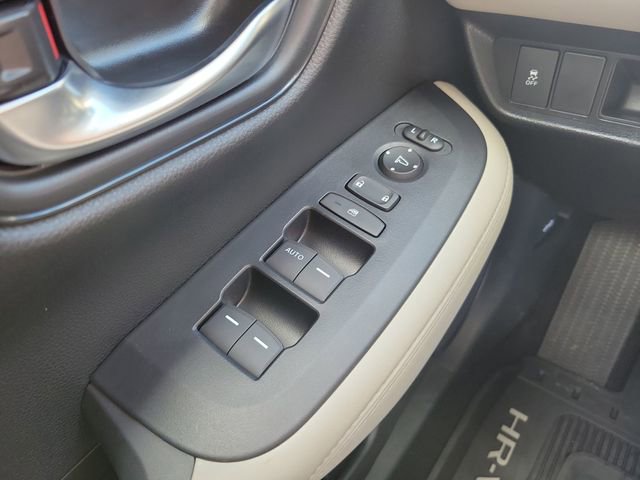 Certified 2026 Honda HR-V LX image 26