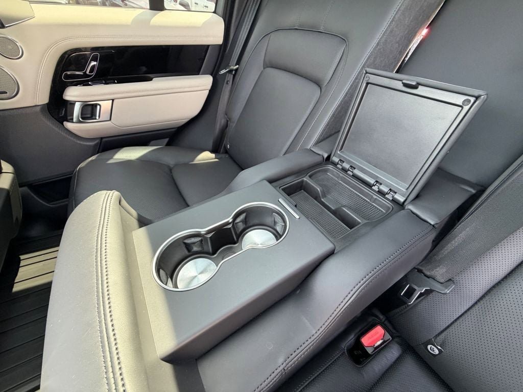 Used 2022 Land Rover Range Rover Westminster Edition AWD/4WD image 41