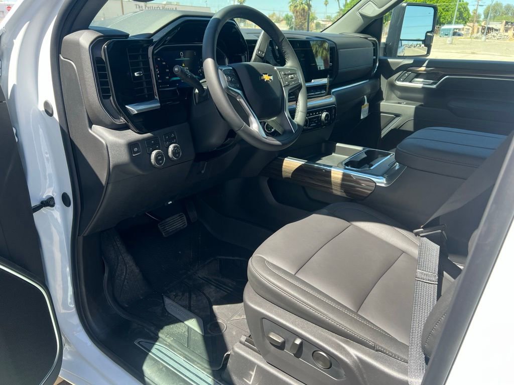 New 2026 Chevrolet Silverado 2500 LT w/ Safety Package AWD/4WD image 10