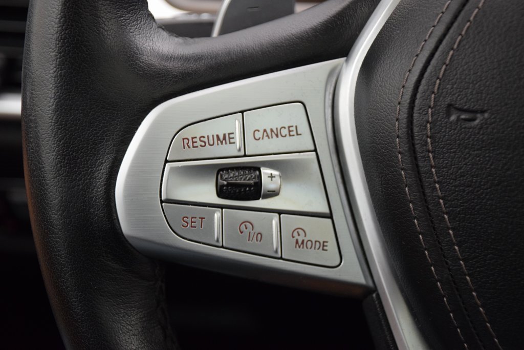 Used 2023 BMW X7 xDrive40i w/ Parking Assistance Package image 24