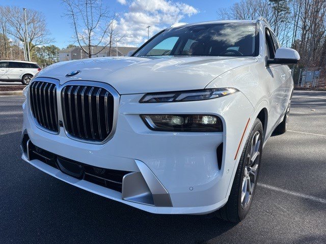 Certified 2024 BMW X7 xDrive40i w/ Premium Package