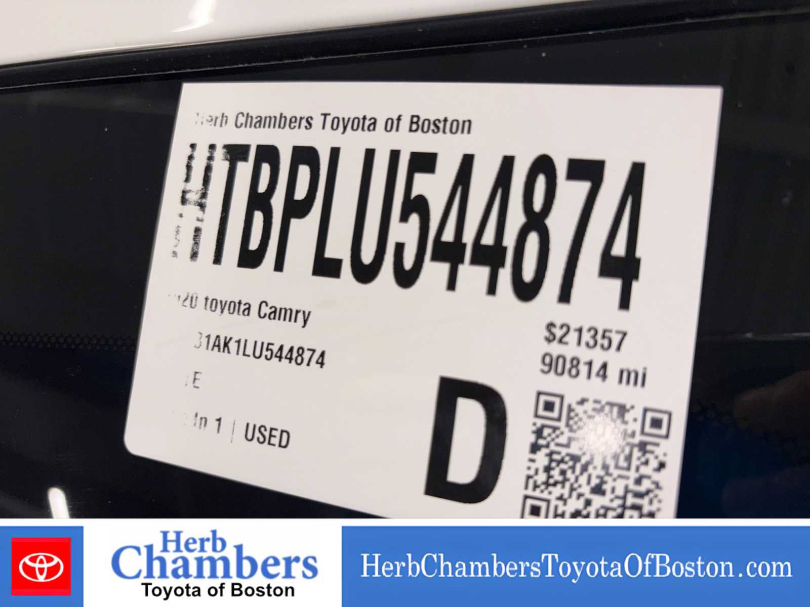 Used 2020 Toyota Camry LE w/ Sunroof Package FWD image 15
