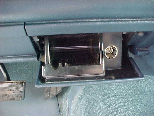 Used 1993 Chevrolet Silverado 1500 2WD Regular Cab image 22
