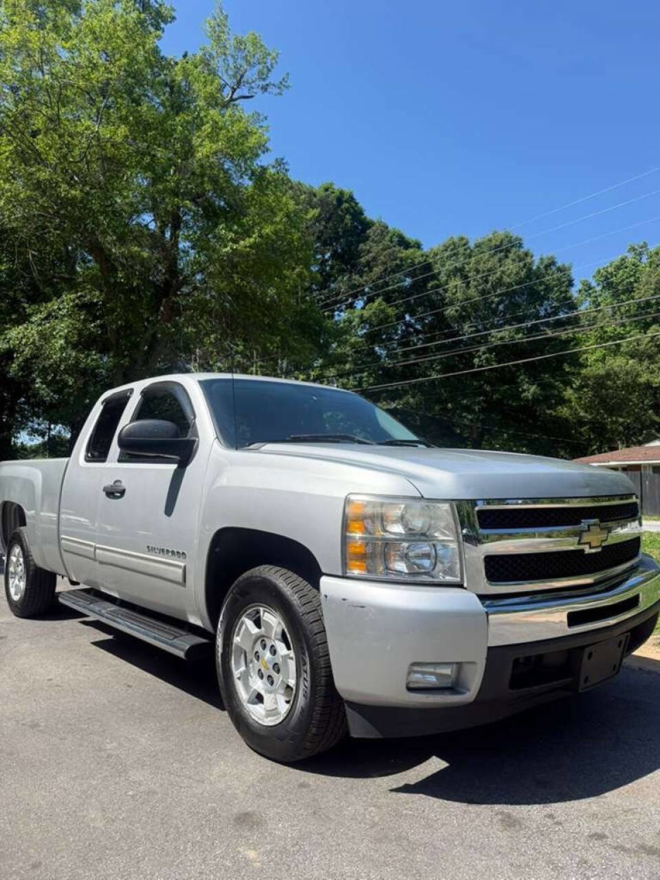Used 2011 Chevrolet Silverado 1500 LT w/ All-Star Edition RWD image 8