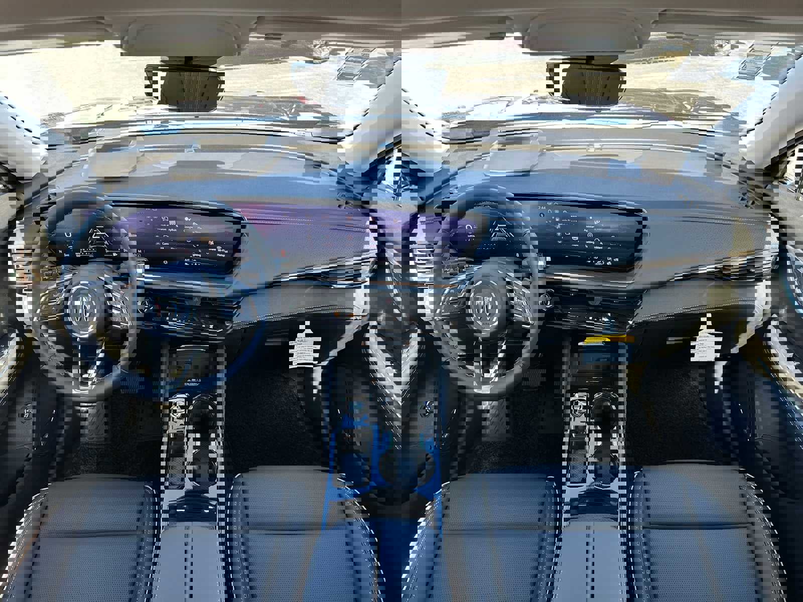 New 2025 Buick Envision Avenir image 20