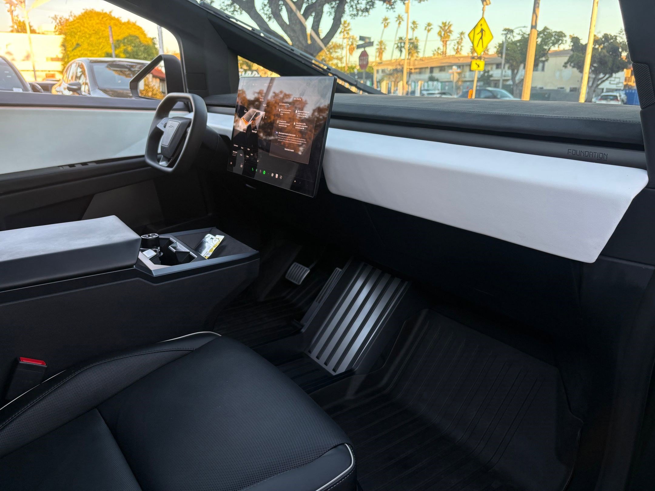 Used 2024 Tesla Cybertruck Cyberbeast image 16