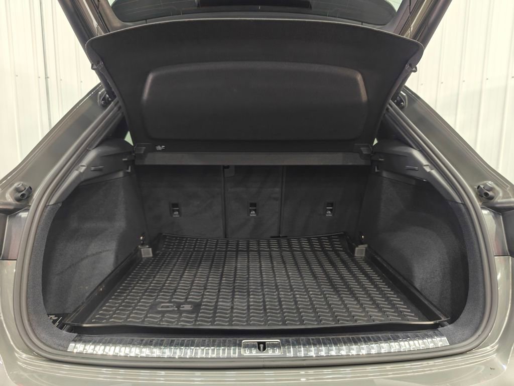 Used 2022 Audi Q3 2.0T Premium Plus AWD/4WD image 31