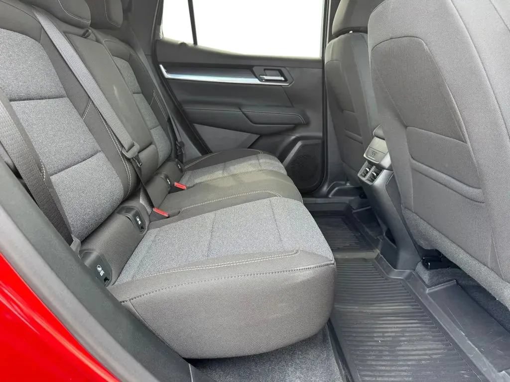 New 2027 GMC Terrain Elevation w/ Black Edition AWD/4WD image 16