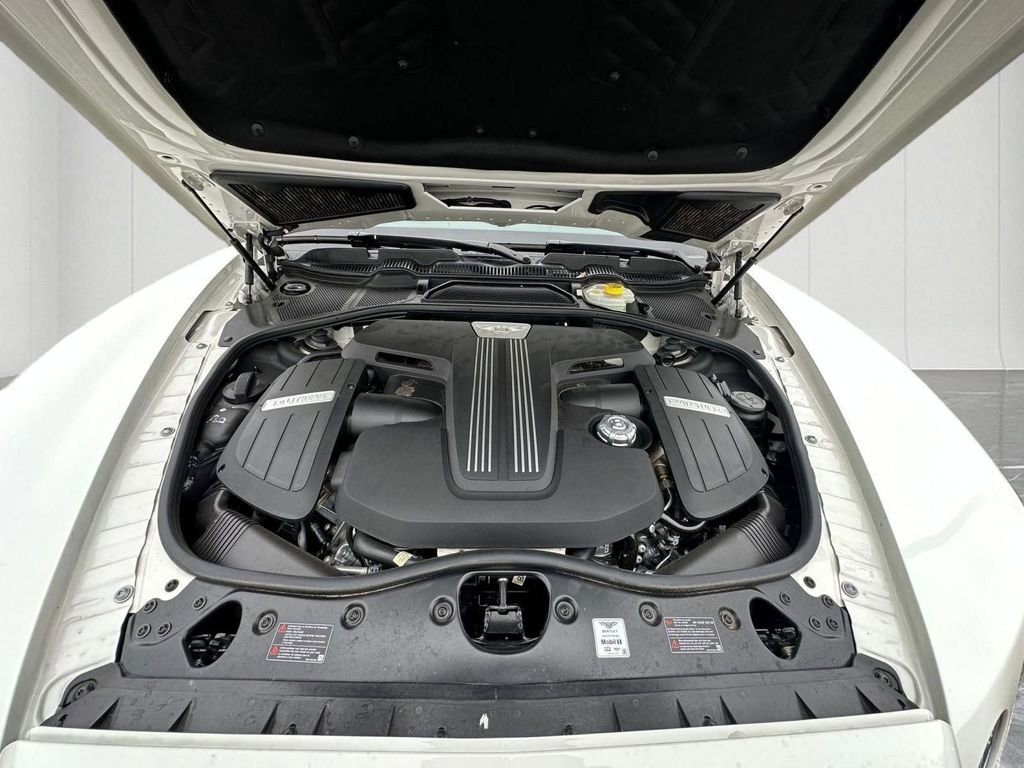 Used 2017 Bentley Flying Spur S V8 image 30