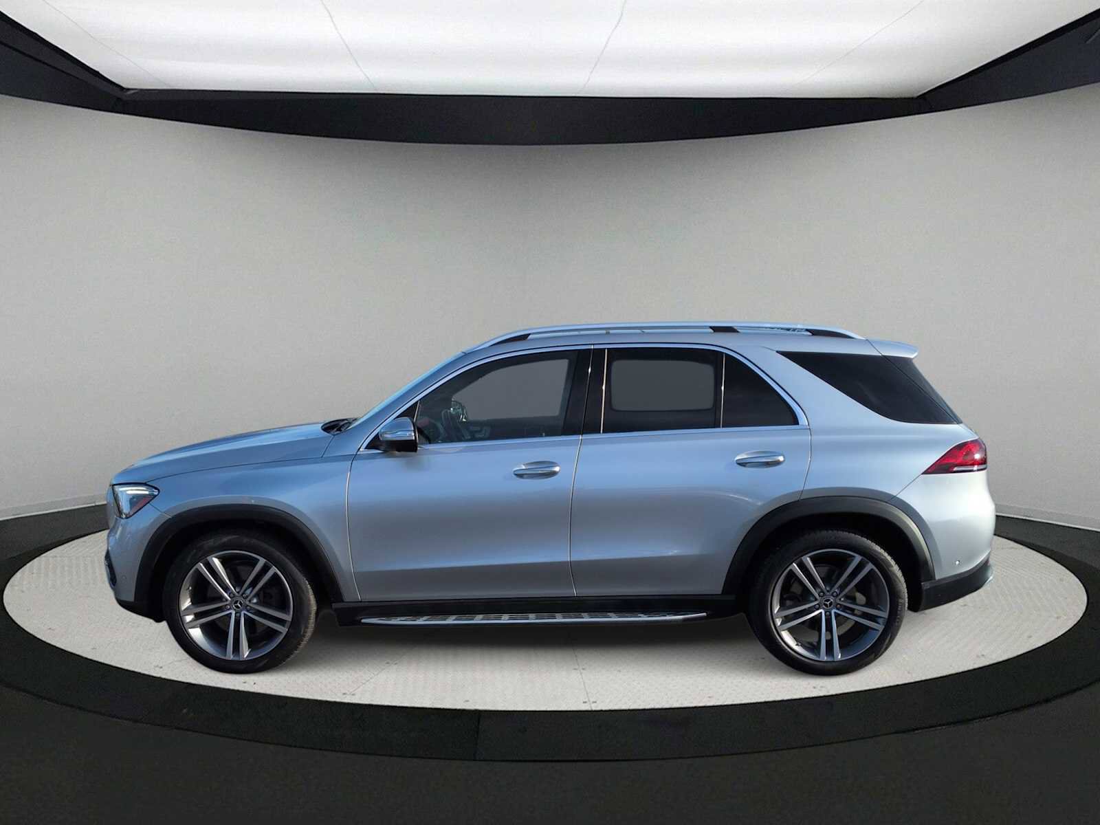 Used 2022 Mercedes-Benz GLE 450 4MATIC image 5