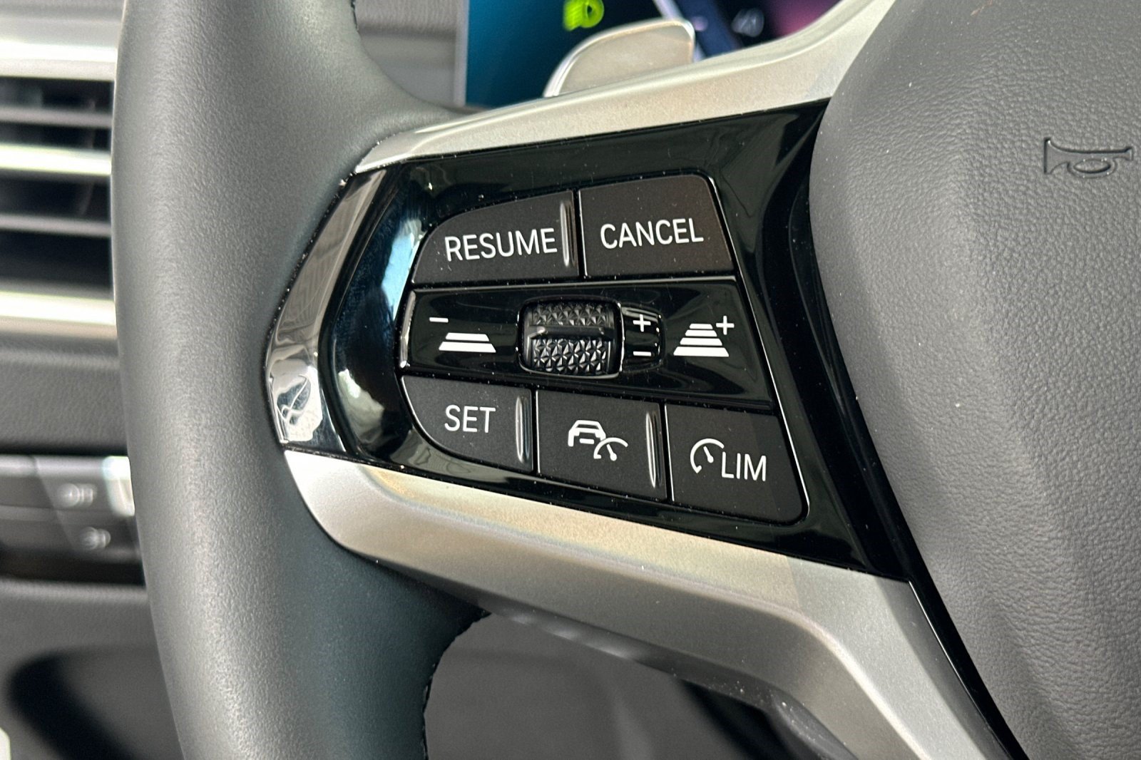Certified 2026 BMW 330i Sedan w/ Premium Package RWD image 31