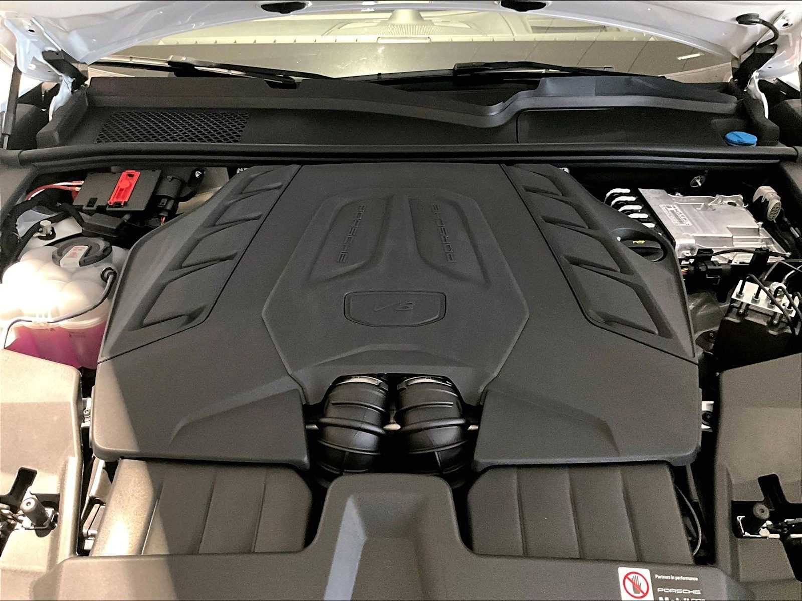 New 2026 Porsche Cayenne GTS image 20