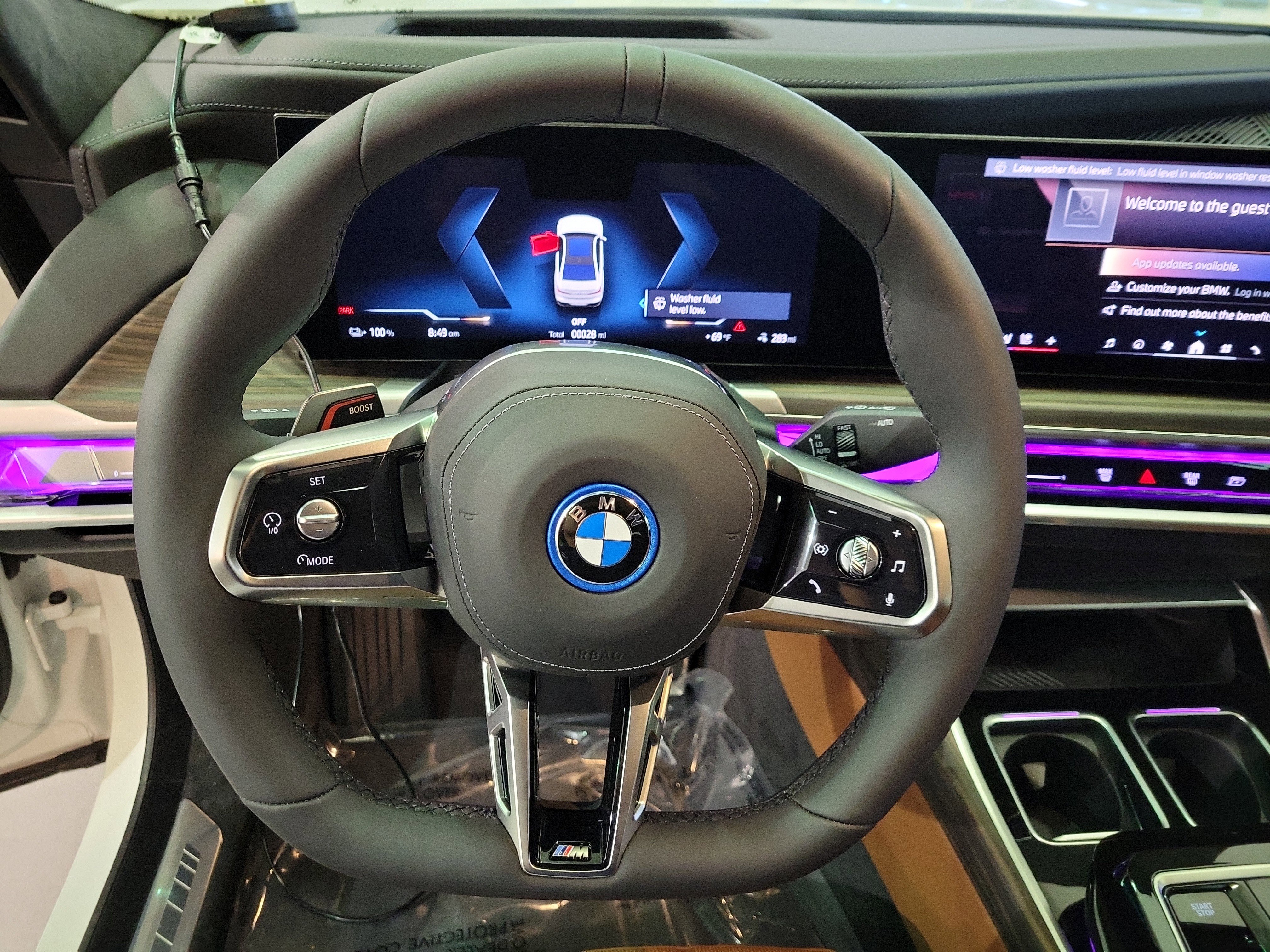 New 2025 BMW i7 xDrive60 image 37