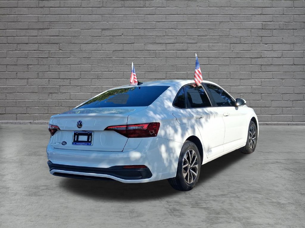 Used 2023 Volkswagen Jetta S w/ IQ.Drive Package FWD image 9